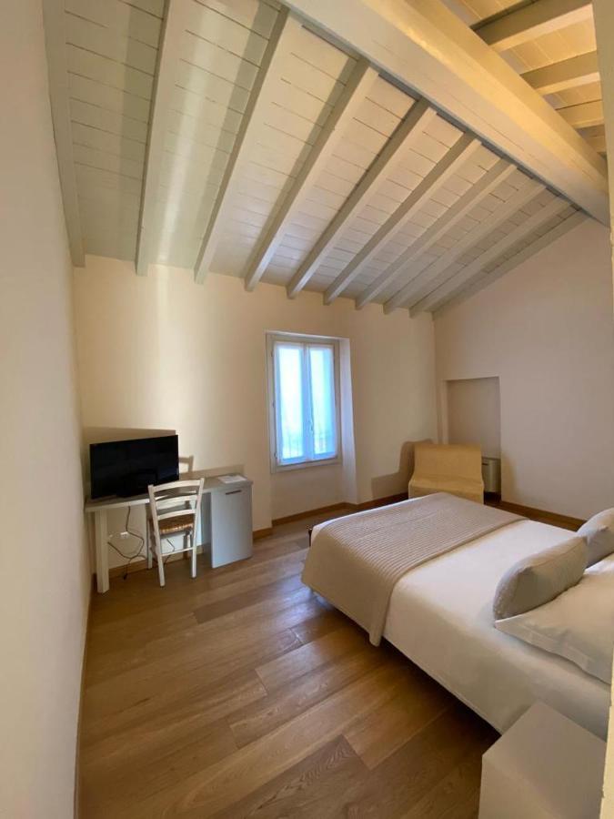 Dall Ingles Bed & Breakfast Cavriana Exterior photo
